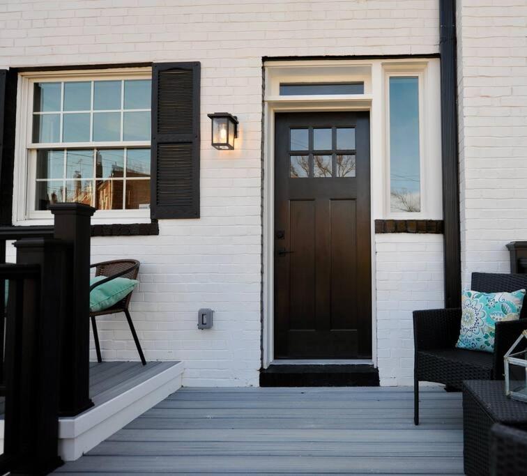 Holiday home Cherry Blossom Townhouse, Easy Dc Access