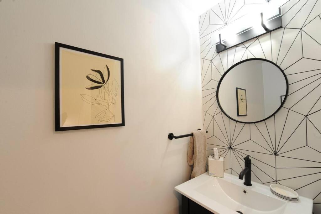 Holiday home Cherry Blossom Townhouse, Easy Dc Access Washington