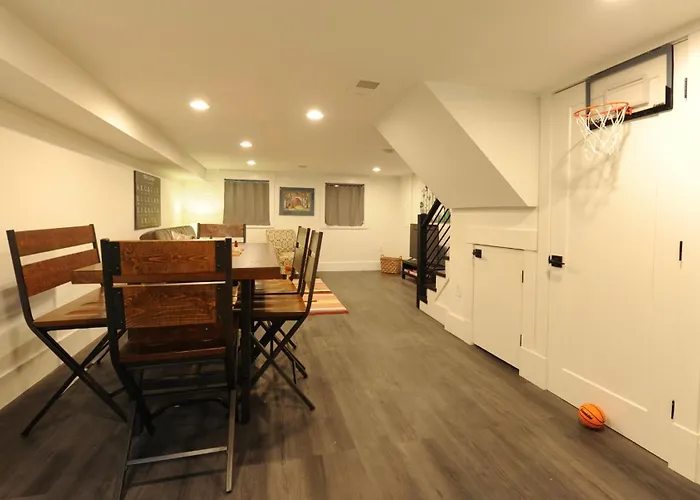 Cherry Blossom Townhouse, Easy Dc Access