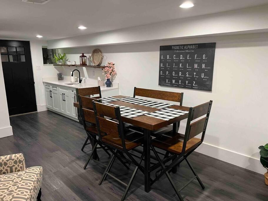 Hébergement de vacances Cherry Blossom Townhouse, Easy Dc Access