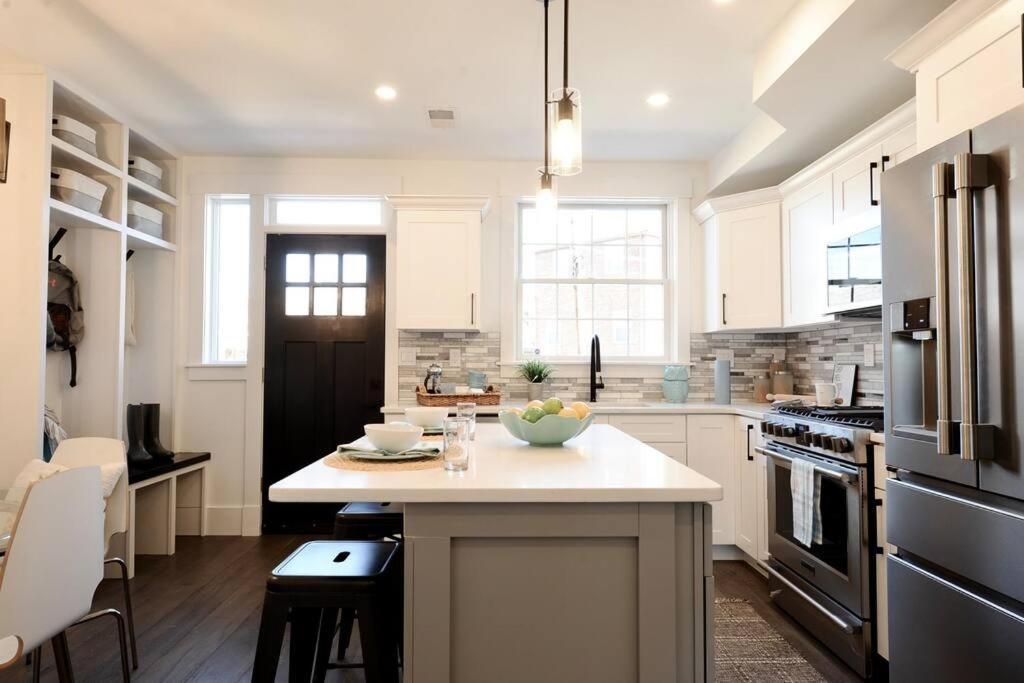 Сasa de vacaciones Cherry Blossom Townhouse, Easy Dc Access